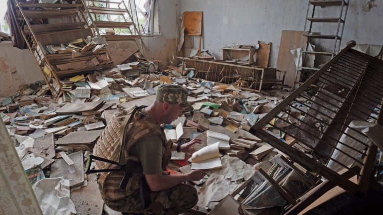 Donbass: 13 000 morts, 30 000 blessés et un million de réfugiés