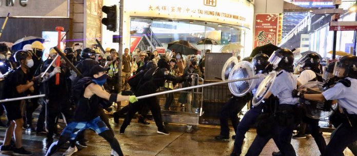 hongkong-manifestation-tension-liberte