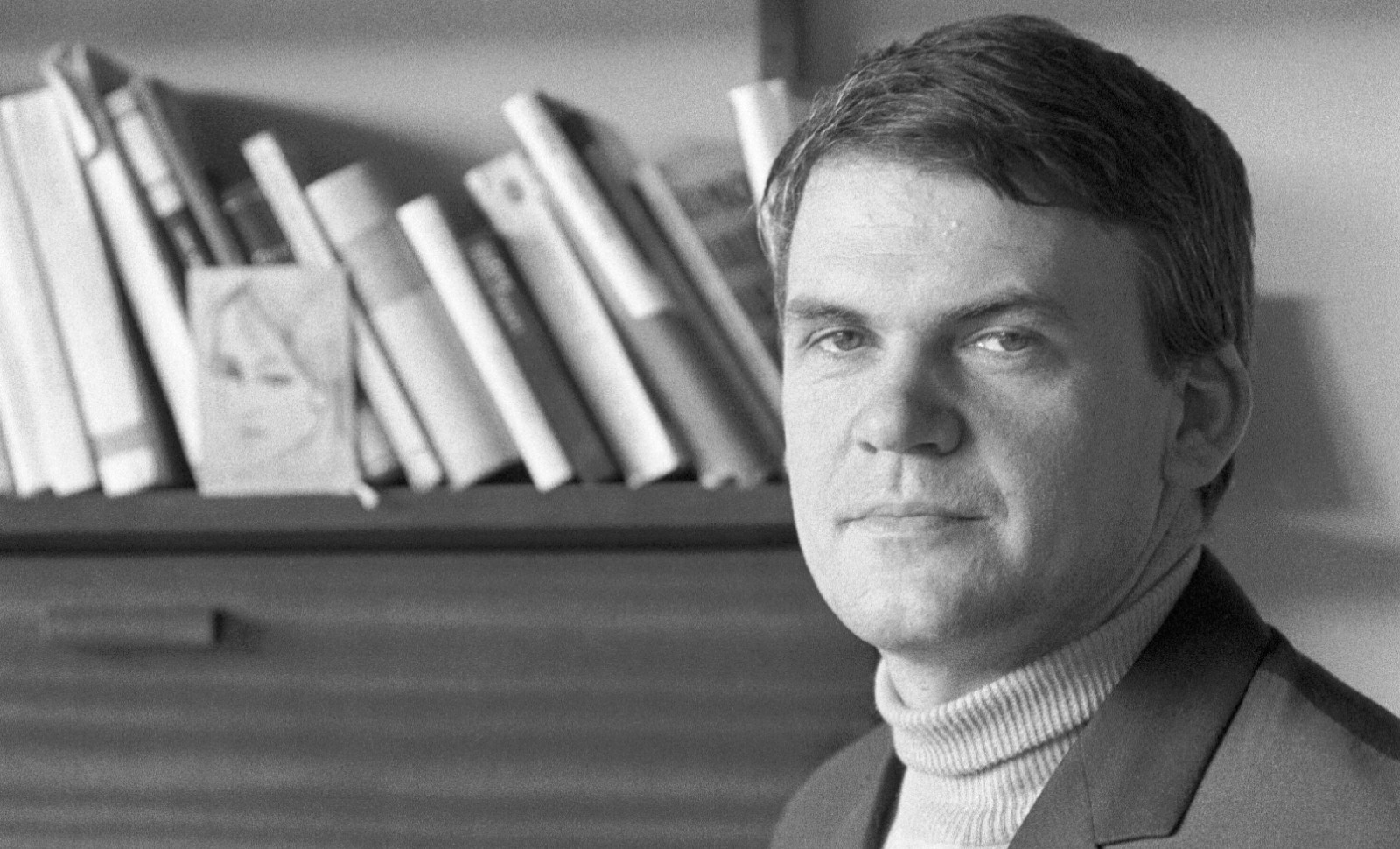 “L’Identité” de Milan Kundera, premier roman de la période française