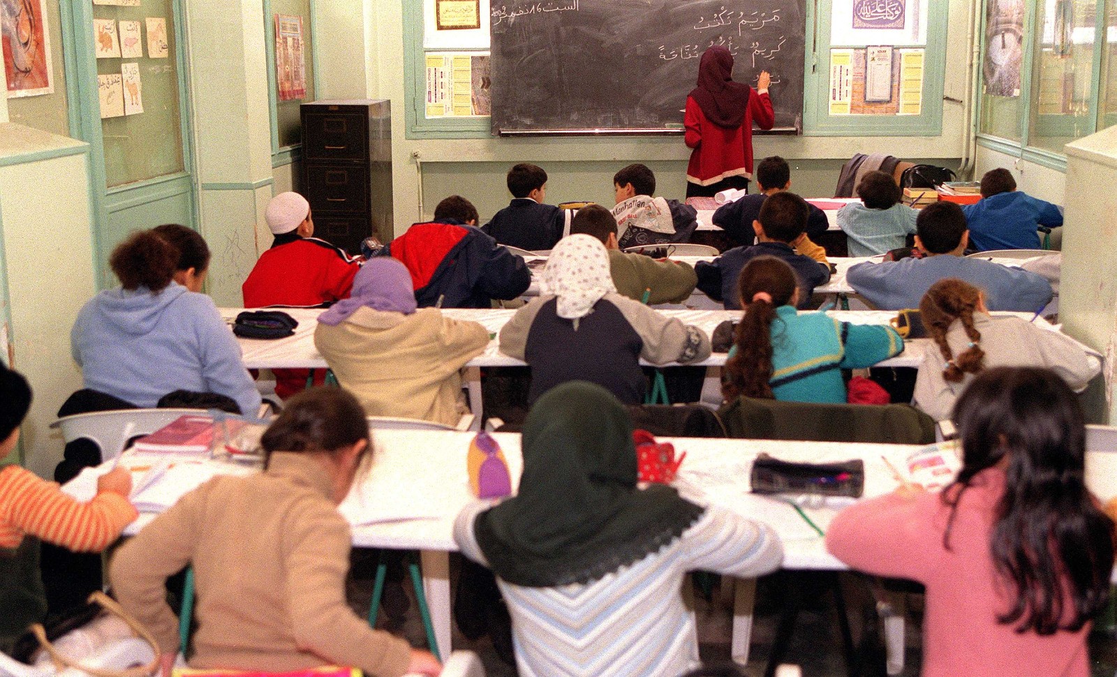 «Le désengagement de l’État de l’enseignement de l’arabe fait le bonheur des mosquées»
