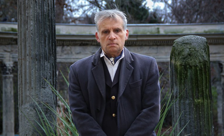 Survivre dans le Paris des macronistes