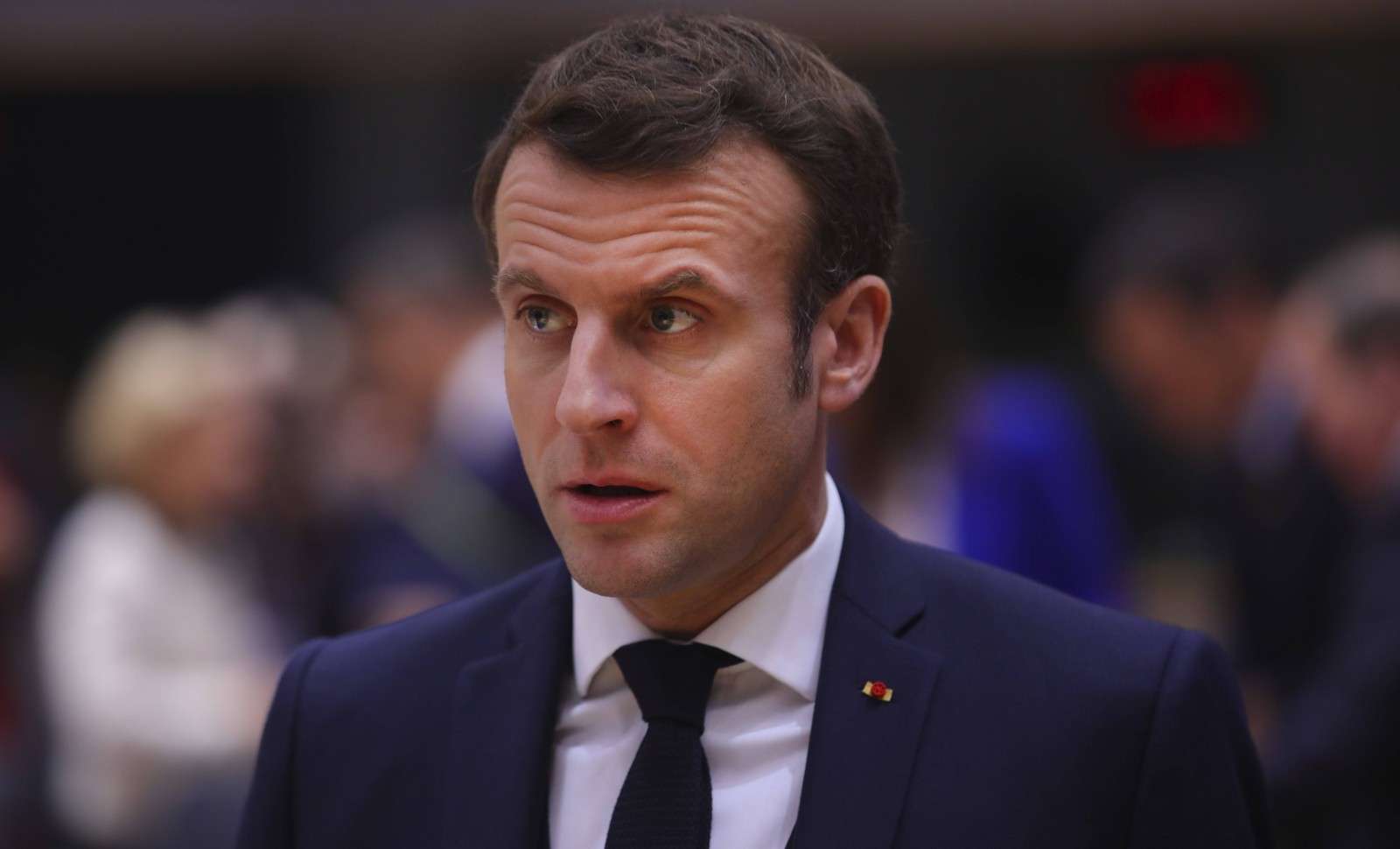 «Séparatisme»: Macron joue la carte islam-friendly