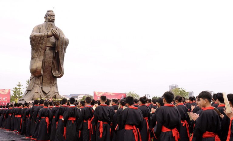 Confucius, Platon et Aristote contre le fanatisme religieux