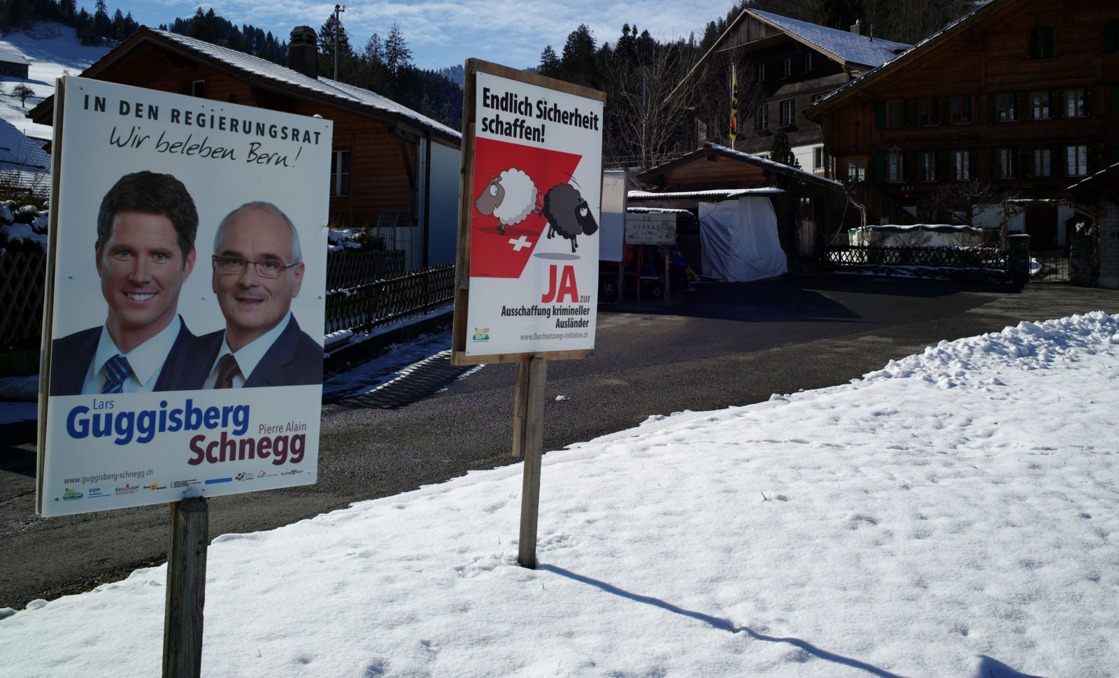 Suspension de la démocratie directe