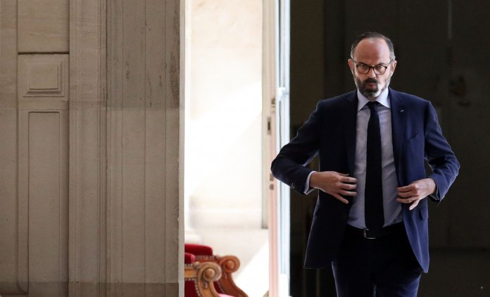 edouard-philippe-big-mother