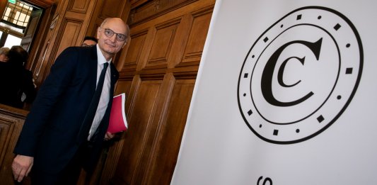 cour comptes migaud immigration