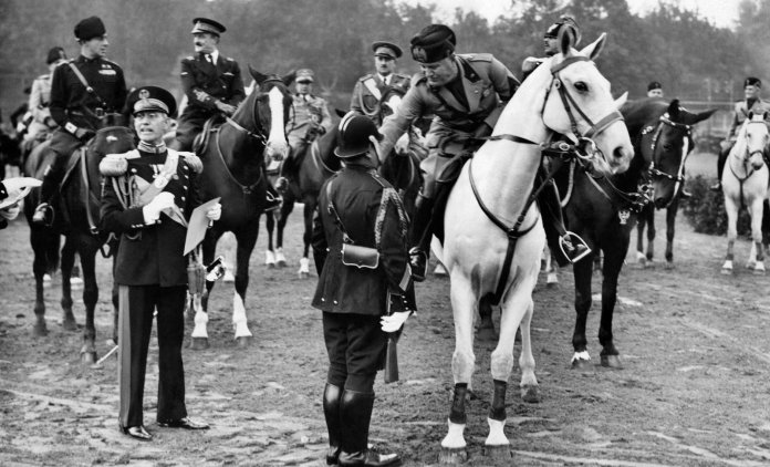 eugenio corti cheval rouge