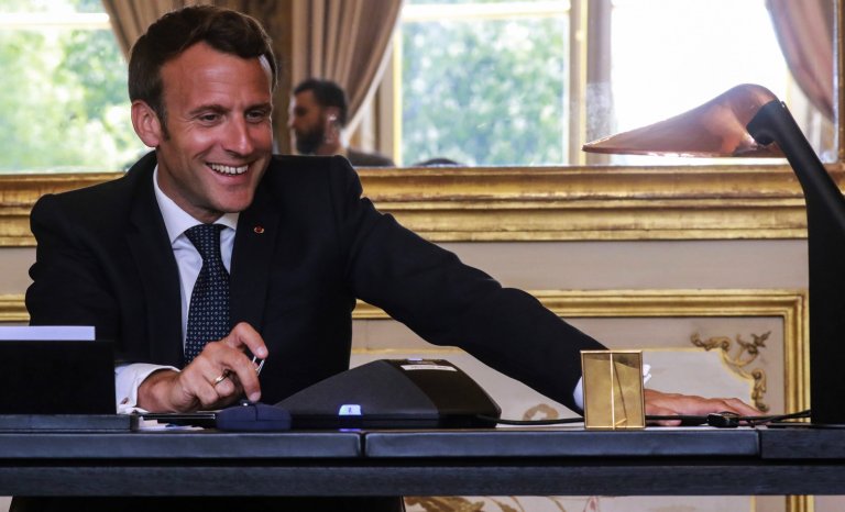 “Révélations” sur les coups de fil hérétiques du président Macron