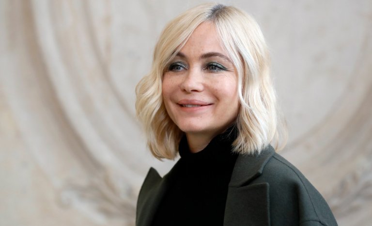 Emmanuelle Béart modernise les chansons de son père