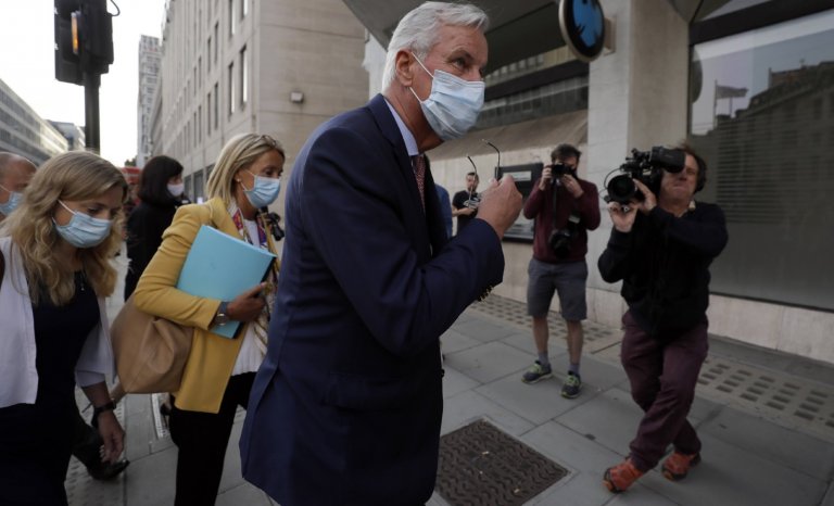 Pendant l’épidémie, le Brexit se poursuit