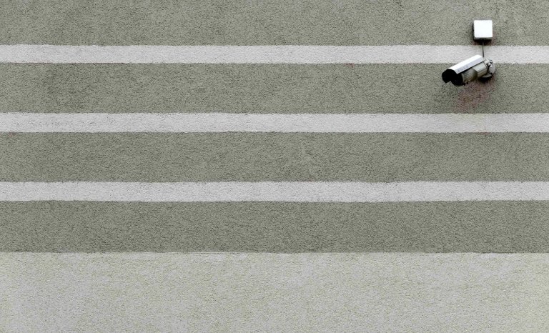 Faut-il mettre des caméras de surveillance dans les classes?