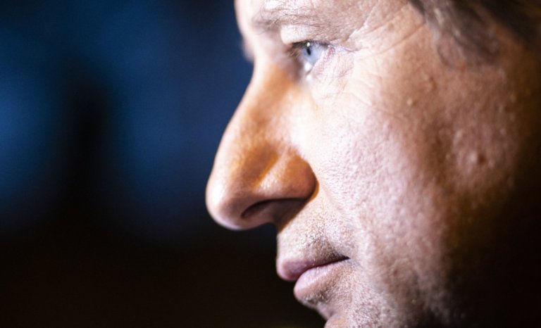 Yannick Jadot, c’est dur d’être aimé par des cons!