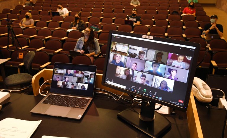 Présence et distance par temps de Covid