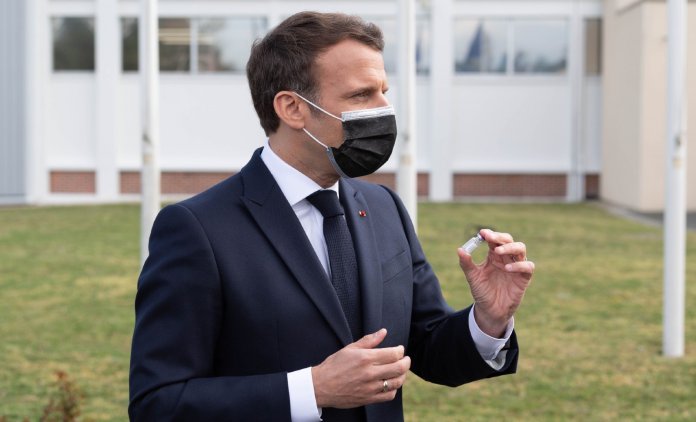macron-15-mai-confinement-democratie