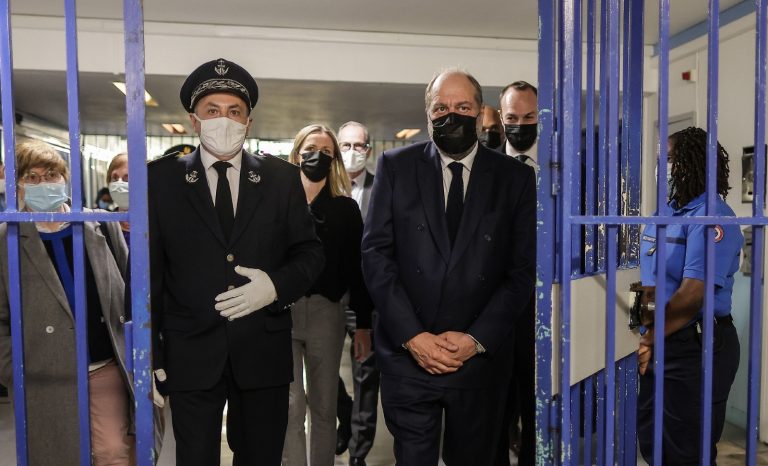 Entre 60 et 80 islamistes sortiront chaque année de prison en France