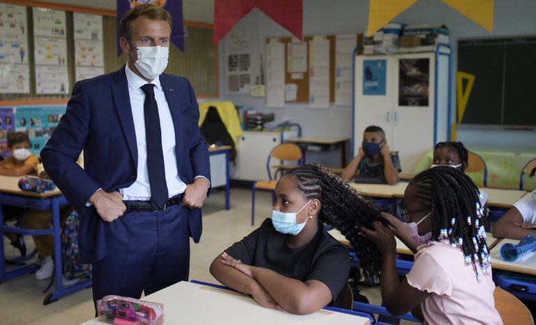 Recruter les profs sur profil, mais encore?