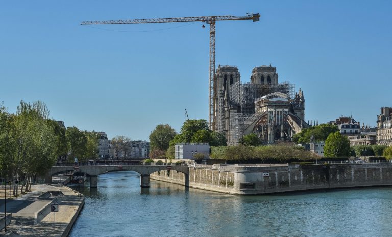 Verra-t-on Notre-Dame saccagée?