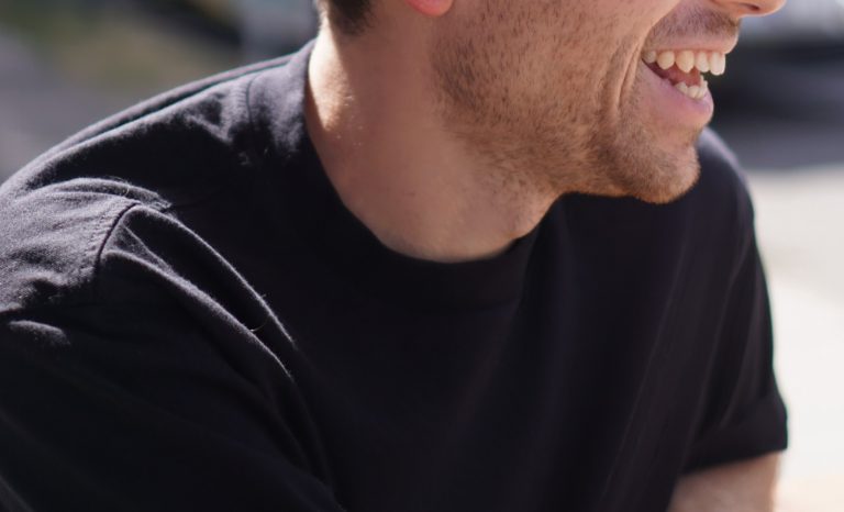 Comment peut-on être heureux au temps du Covid?