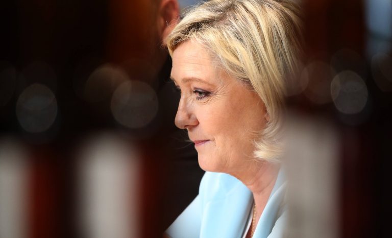 Le carton annoncé de Marine Le Pen en banlieue (IFOP)
