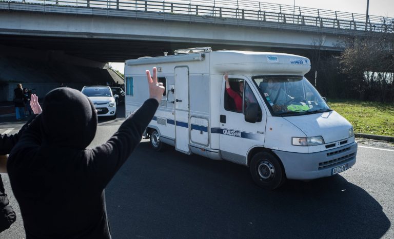 «Les députés ne connaissent pas plus le prix d&rsquo;un litre d&rsquo;essence que celui d&rsquo;une baguette»