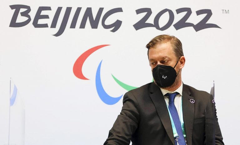 La Russie attaque? Vengeons-nous sur les handicapés!