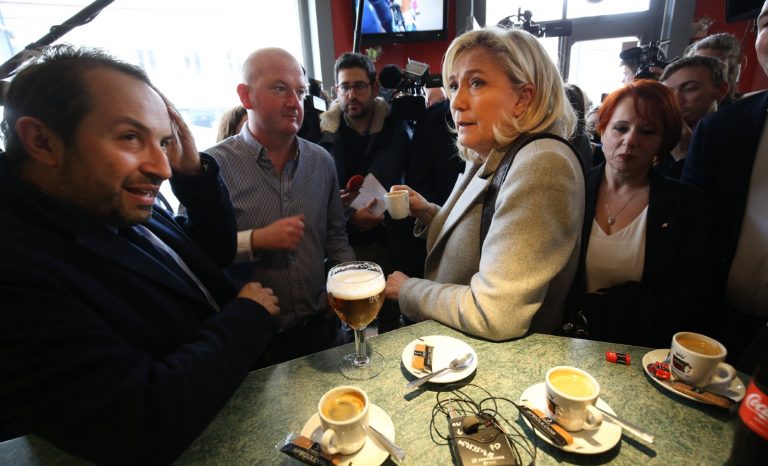 Qui obtiendra le vote de la France “d’en bas”?