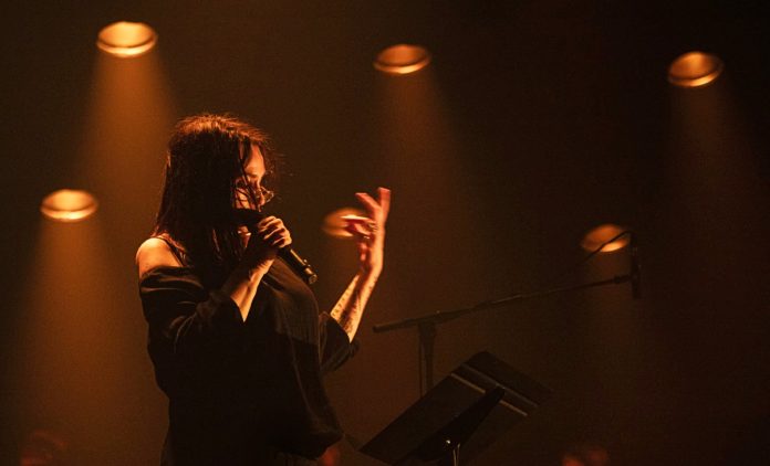 viril-woke-neofeminisme-beatrice-dalle-crop