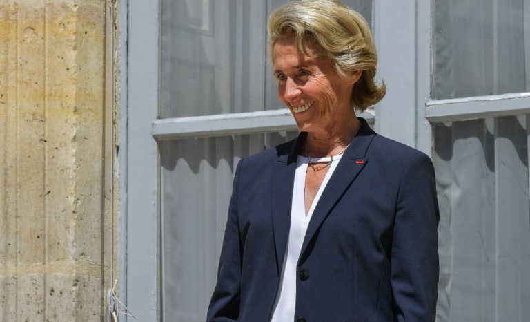 Caroline Cayeux la pestiférée