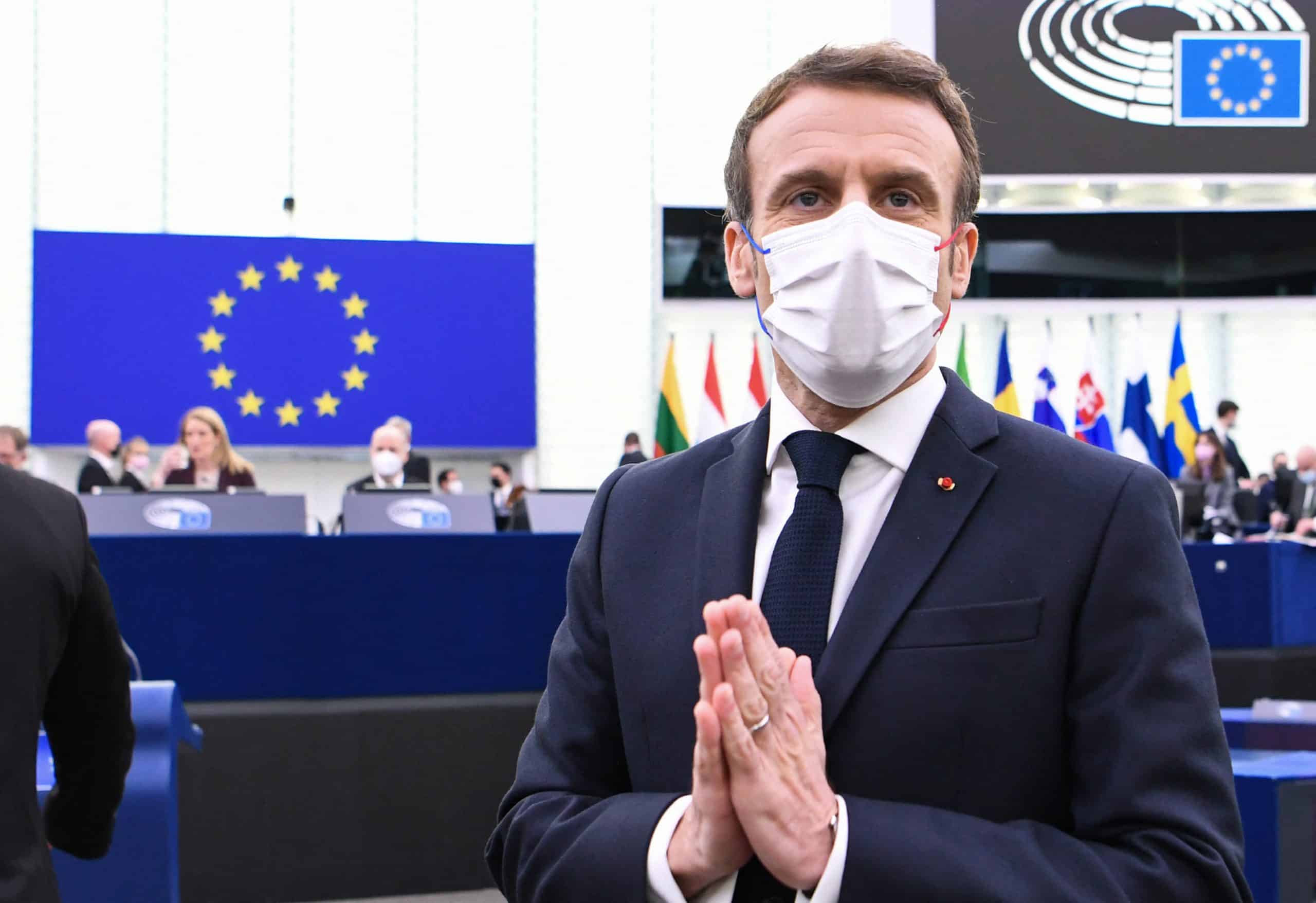 « Emmanuel Macron agit en VRP de l’Union Européenne » : entretien avec Stéphane Rozès