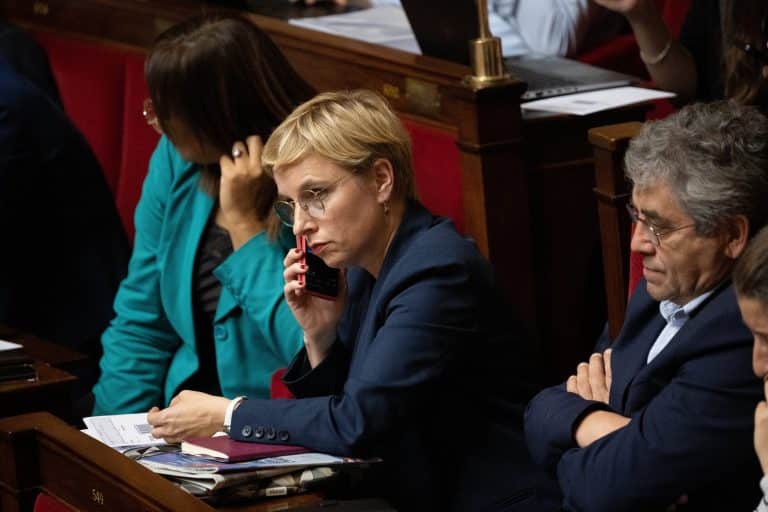 Sous la comédie, la vie !