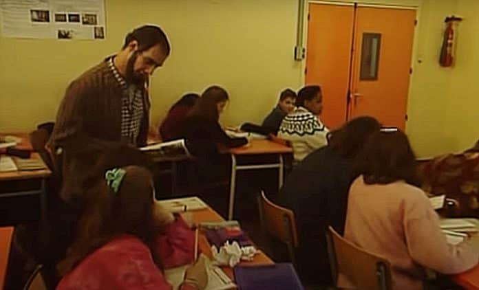 Les inconnus dictée