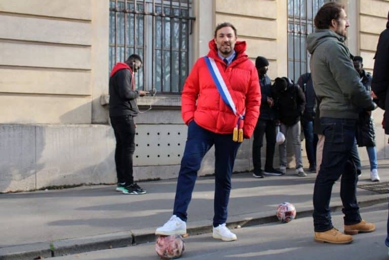La tête comme un ballon