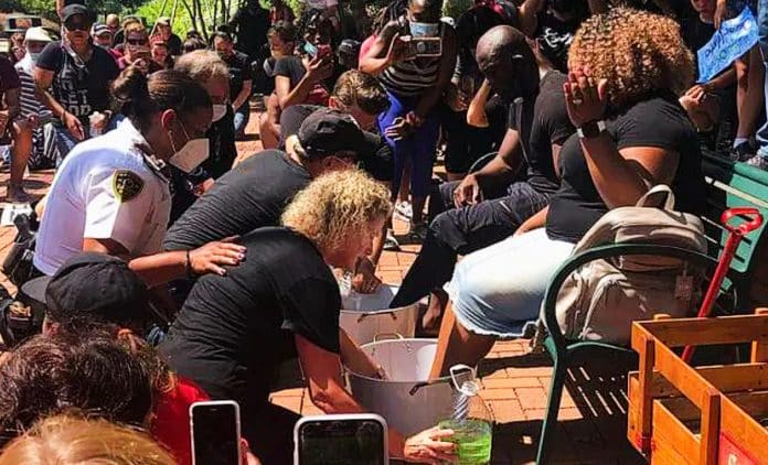 wokisme-etats-unis-religion