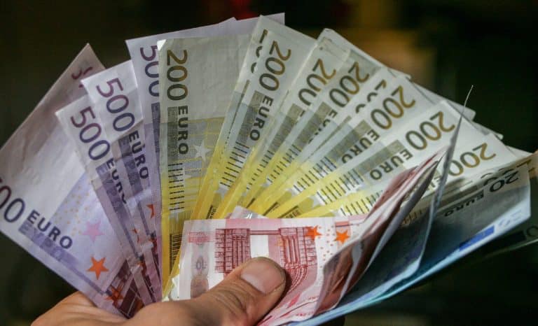 Après les vieux, les jeunes. Mais, jusqu’où s&rsquo;arrêteront-ils ?