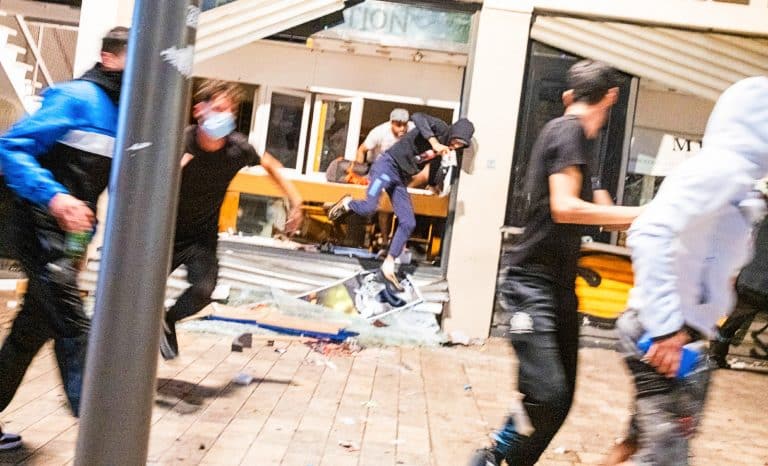 Quand les progressistes creusent leur propre tombe