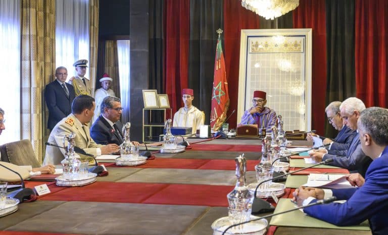 Mohammed VI, l’État c’est lui !