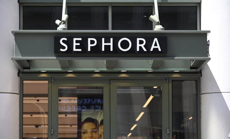 Boycott Sephora: quand le racolage islamiste d’une marque révolte les réseaux sociaux