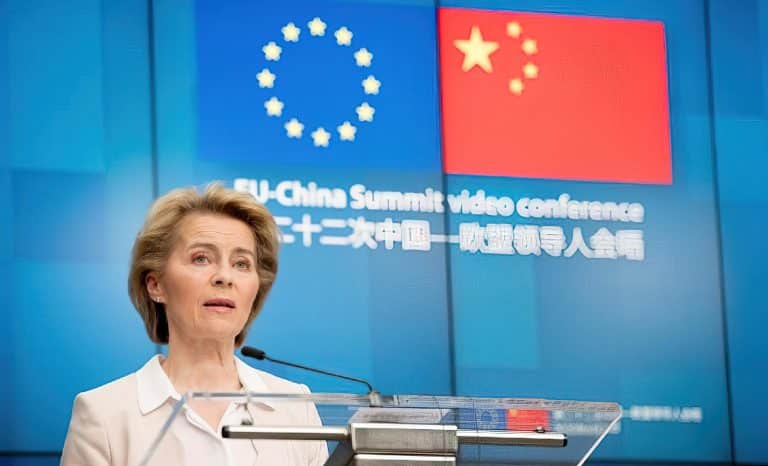 Sino-dépendants et pour longtemps