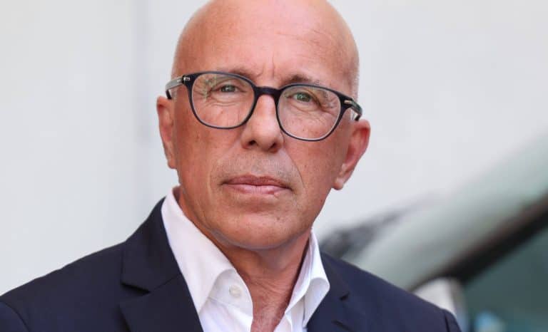 La France se fracture, la classe politique roupille