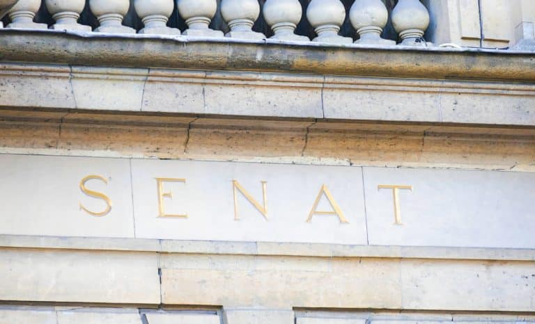 Loi immigration/CMP: effectivement M. Darmanin, ce ne sera pas un « texte parfait »