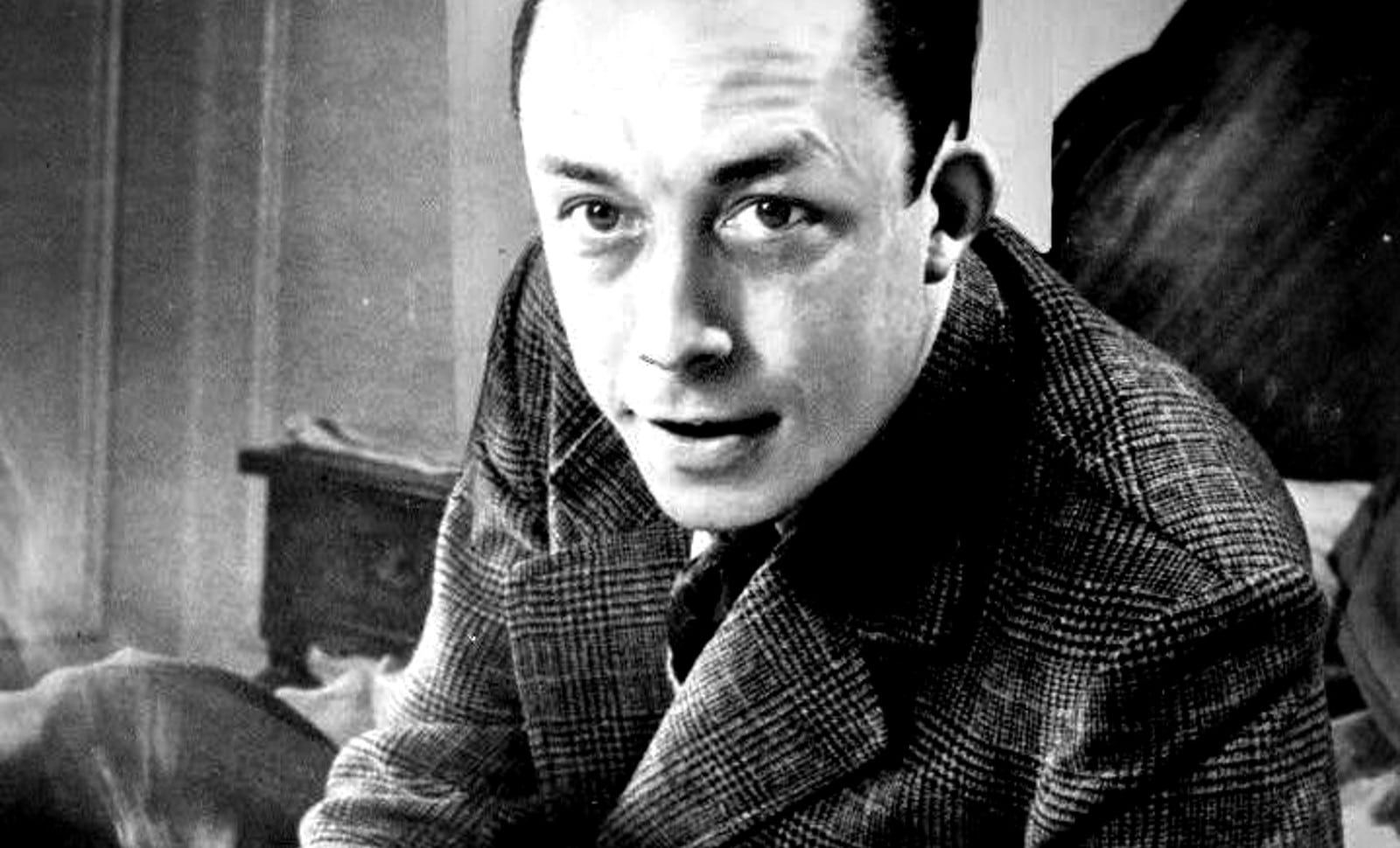La droite ne « déteste pas » Albert Camus!