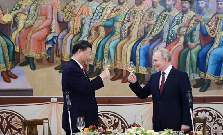 État social: chronique d&rsquo;un suicide