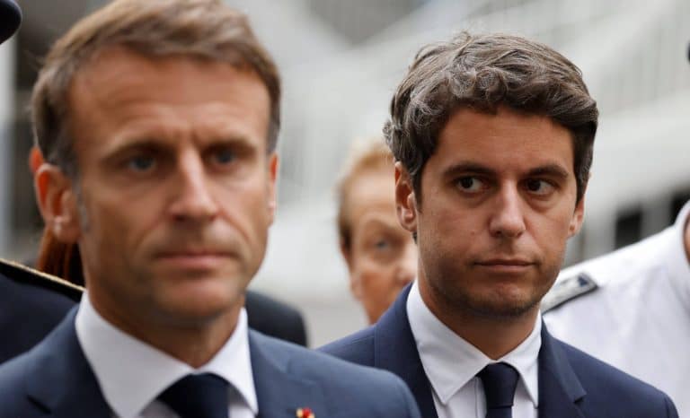 Emmanuel Macron est une girouette…