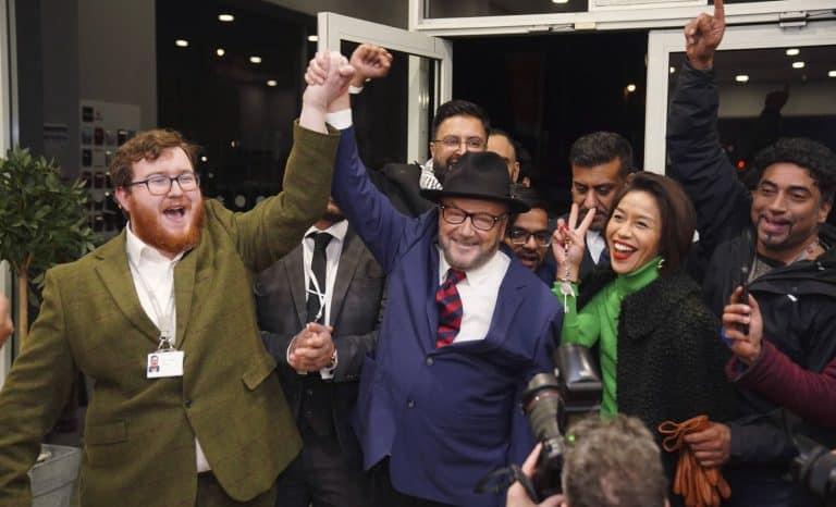 Islamogauchisme à Rochdale: la victoire du bouffon