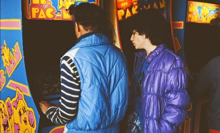 Trois parties pour deux balles!