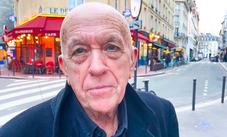 Stuart White versus Charlotte Lewis