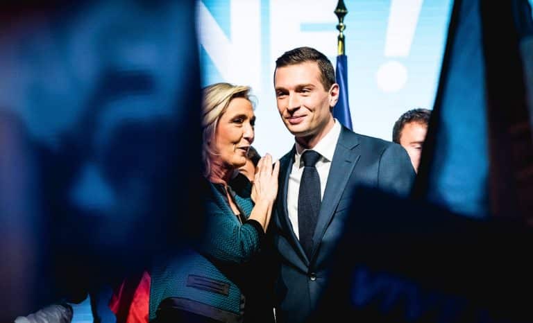Sur l’Europe, Jordan Bardella et Marine Le Pen se partagent les rôles Porte de Versailles