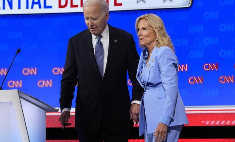 Débat raté de Joe Biden: même des médias démocrates demandent maintenant son départ