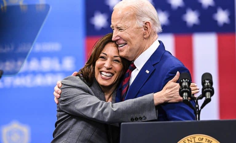 La révérence de Joe Biden: une campagne historique s’annonce