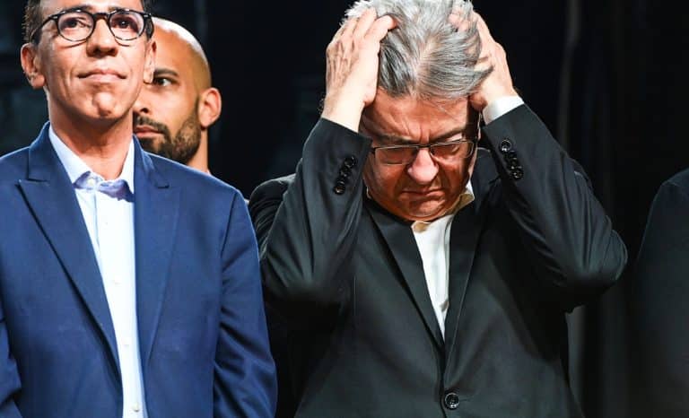 Tous fous à lier… sauf le peuple!